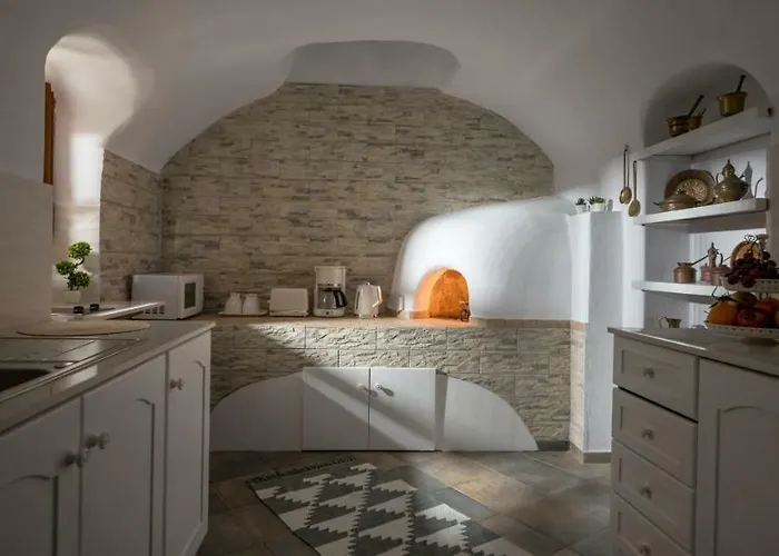 For Seasons Mansion * Vóthon