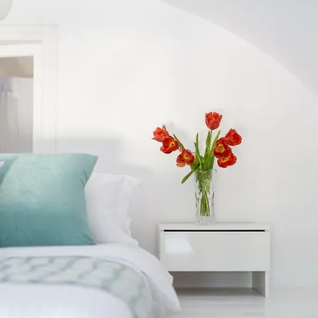 For Seasons Mansion * Vóthon